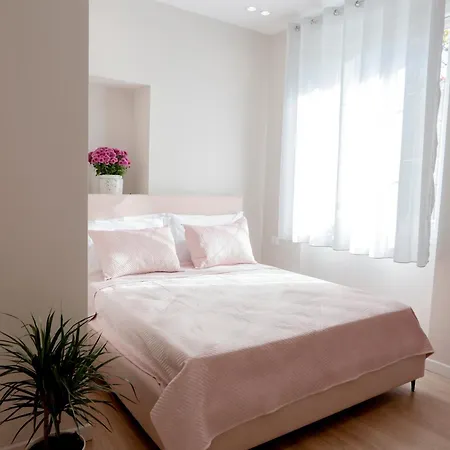 Lana Luxe Appartement Tirana