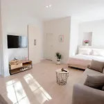 Lana Luxe Apartament Tirana