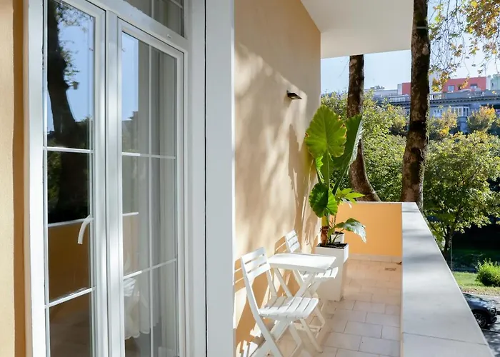 Lana Luxe Apartament *