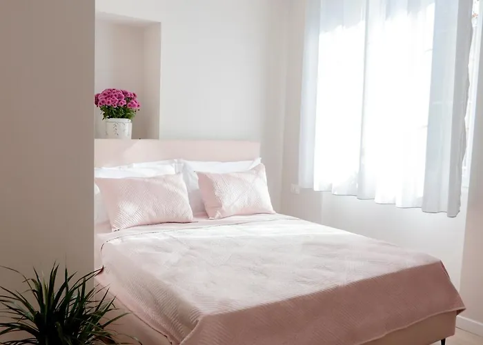 Lana Luxe Apartament Tirana